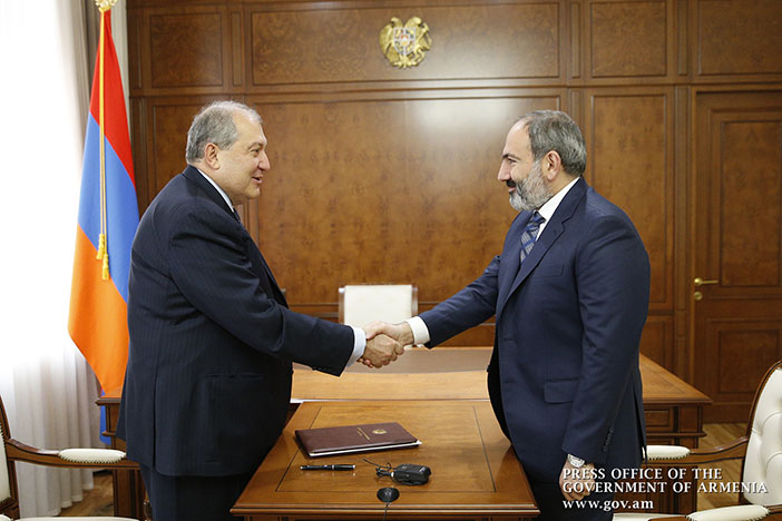 Ermenistan'ın yeni parlamentosu ile tanışın